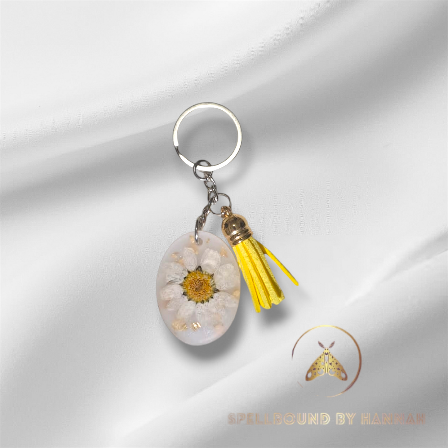 White Flower Keyring